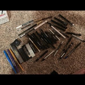 Eyeliner lot smashbox katvond tarte too faced